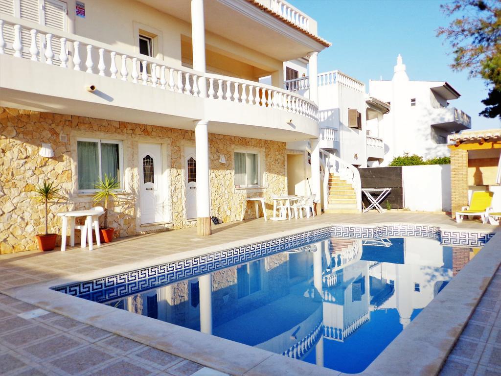 Golfinho Lagos